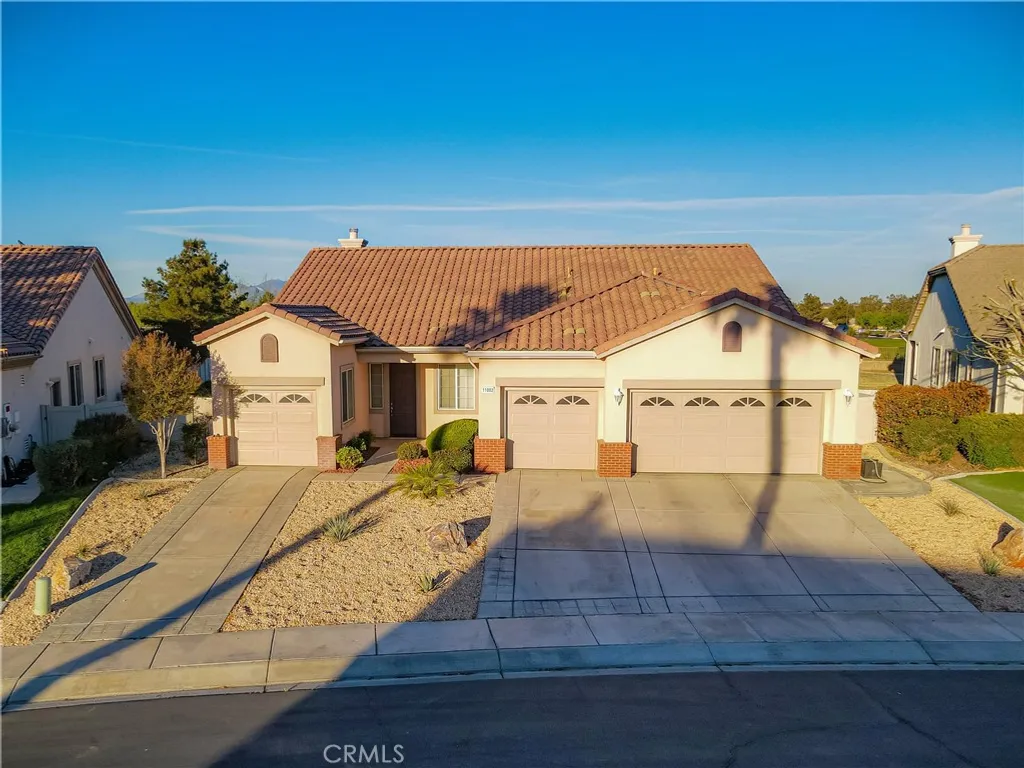 Additional image 3 of 11002 Dandelion Lane, Apple Valley, CA 92308