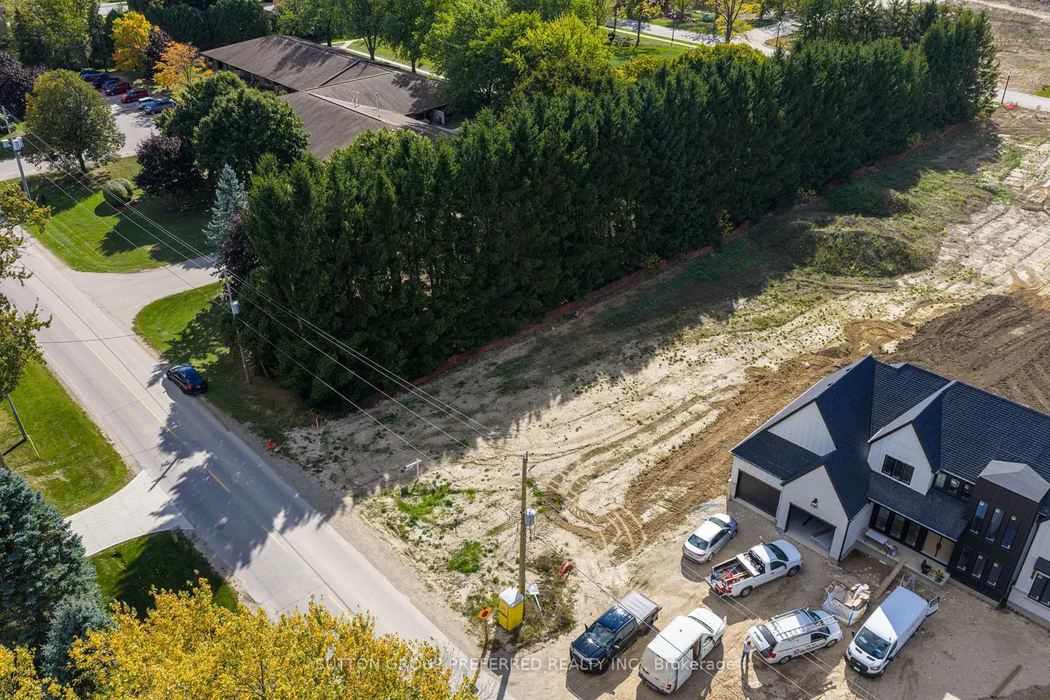 Additional image 3 of 21839 Fairview Road