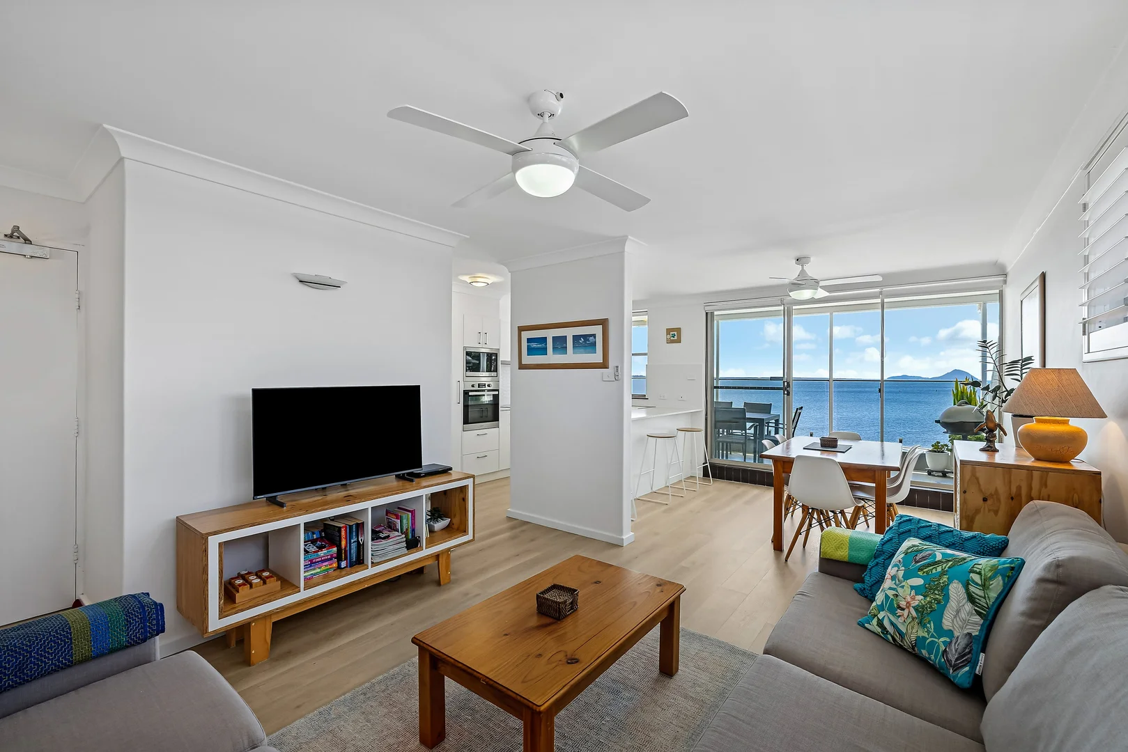 Additional image 9 of 6/33 Soldiers Point Road, Soldiers Point NSW 2317