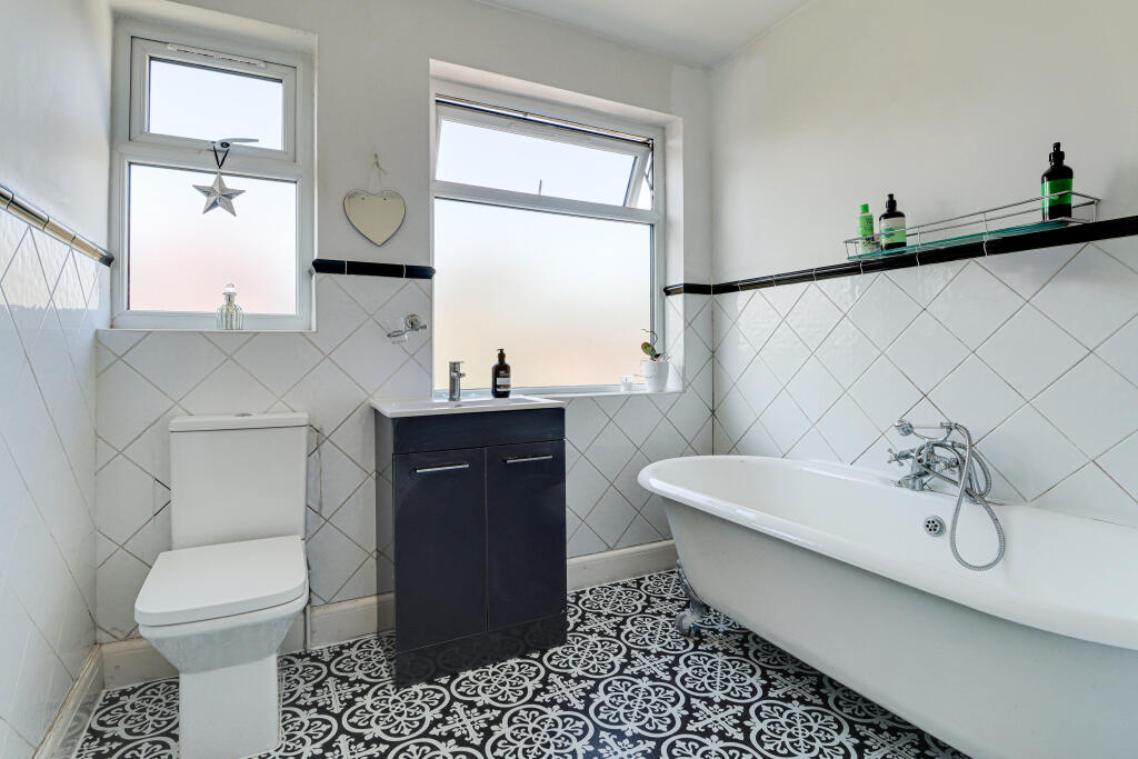 Additional image 20 of Vesta Avenue, St. Albans, Hertfordshire, AL1