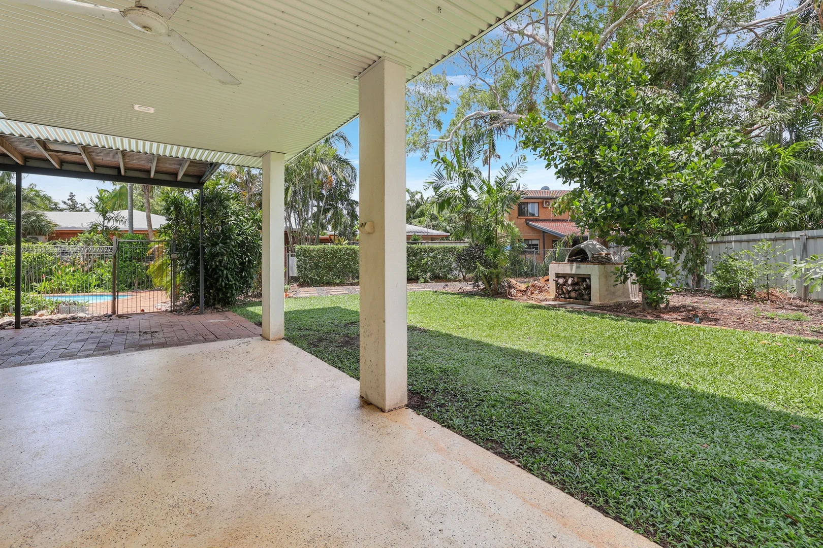 Additional image 19 of 17 Claymore Circuit, Brinkin NT 0810