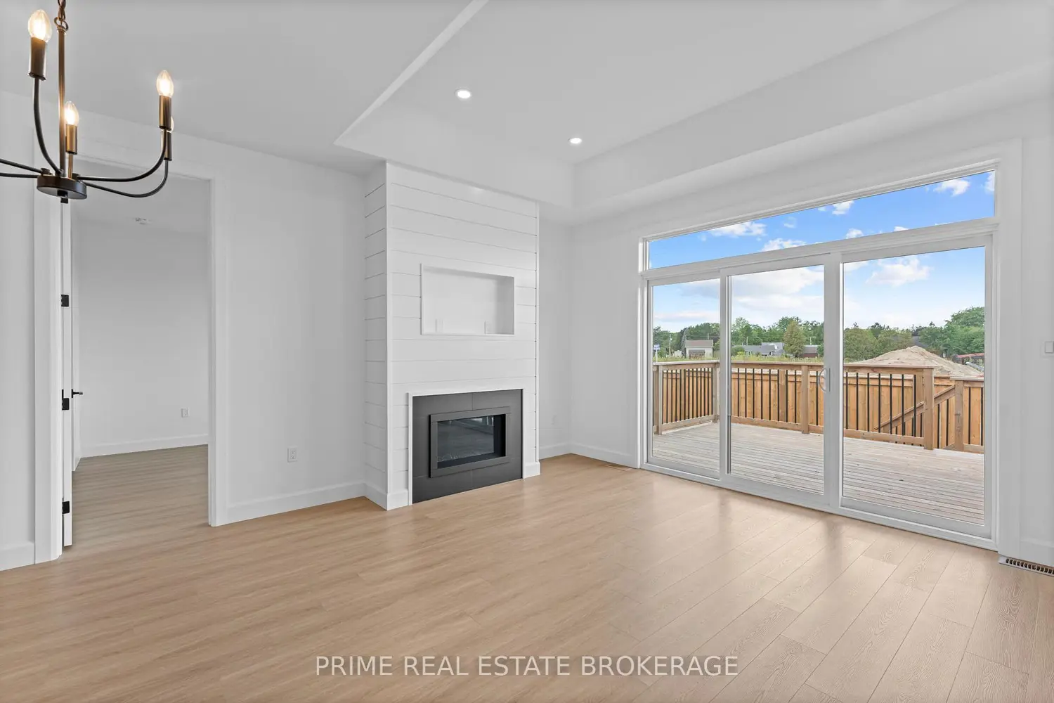 Additional image 5 of 110 Coastal Crescent 1