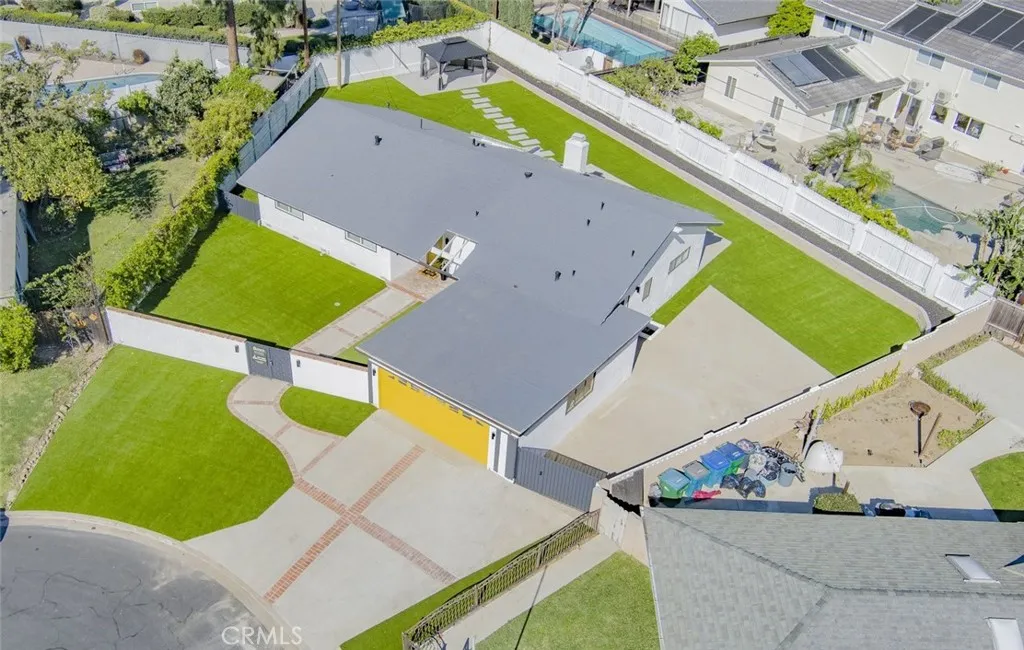 Additional image 3 of 17965 Wellington Ave, Tustin, CA 92780