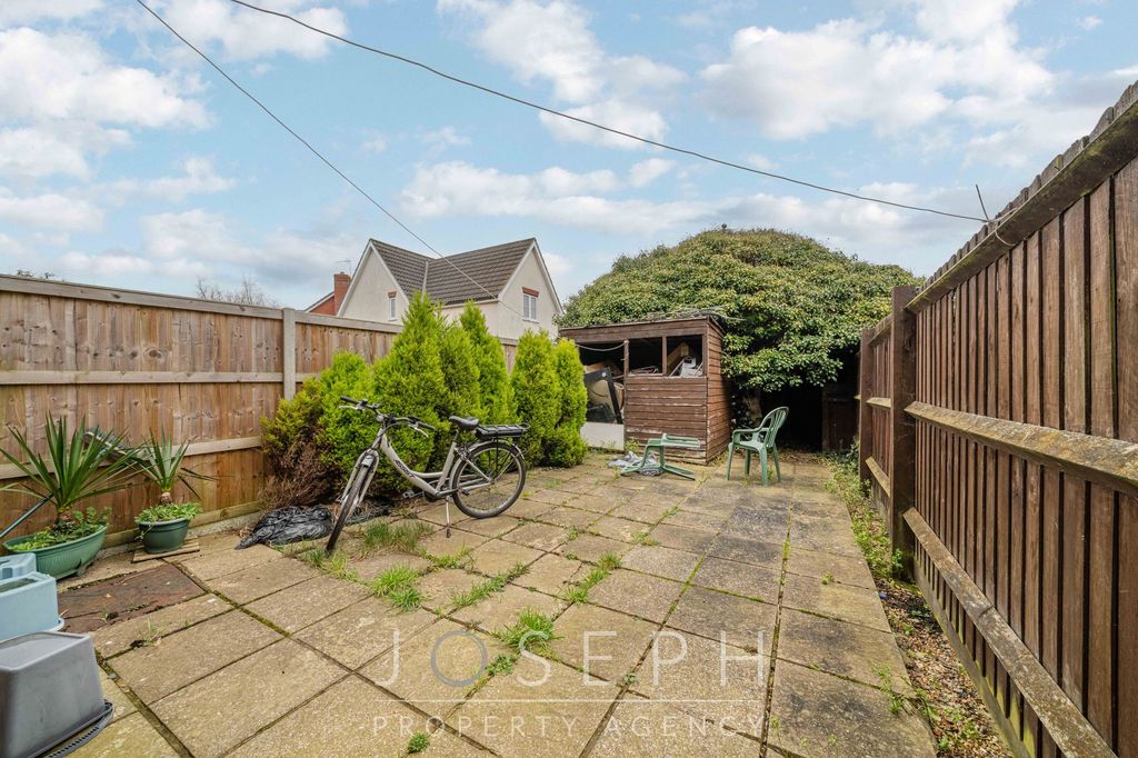 Additional image 10 of 6 bed property to rentFoxhall Road, Ipswich IP3