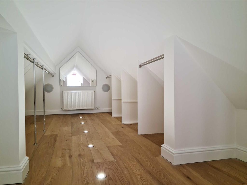 Additional image 19 of 7 bed detached house to rentWeston House, Weston Road, Wilmslow SK9