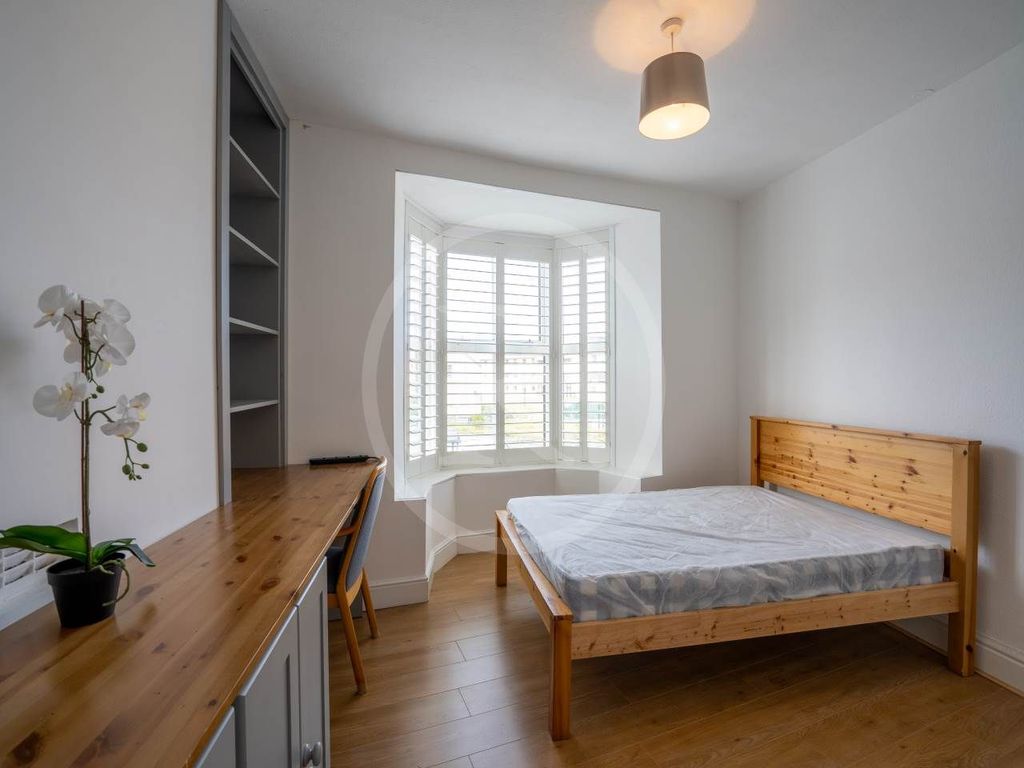 Additional image 10 of 6 bed semi-detached house to rentWestern Villa, Trefechan, Aberystwyth SY23