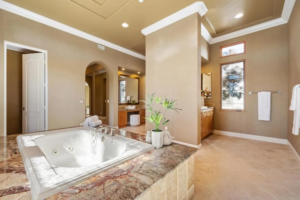 Additional image 61 of 12380 Angouleme Ct, San Diego, CA 92130