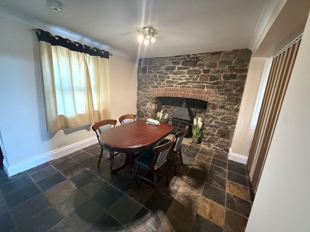 Additional image 9 of 3 bed property to rentHeol Llanelli, Llanelli SA15