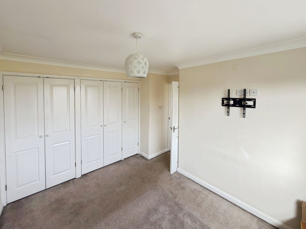 Additional image 7 of 3 bed semi-detached house to rentMelrose Close, Stamford PE9