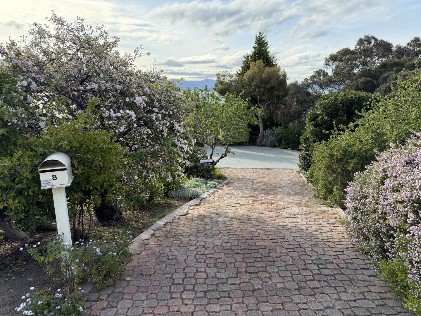 Additional image 33 of 8 Vaughan Court, Tranmere TAS 7018