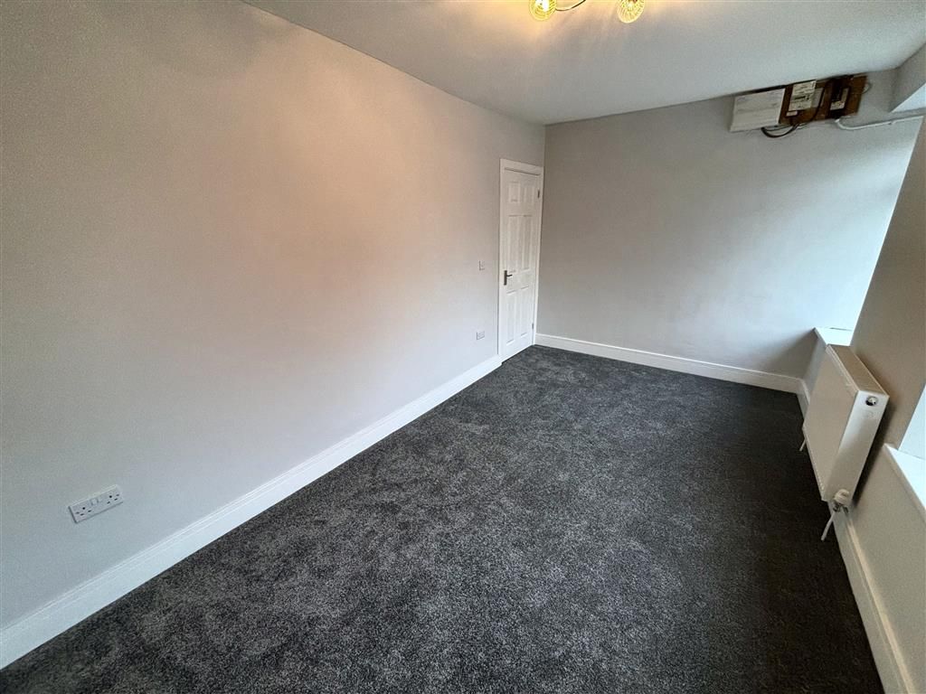 Additional image 5 of 2 bed flat to rentNewbridge Road, Blackwood NP12