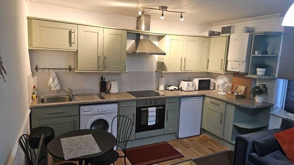 Additional image 4 of 1 Bed Flat, Walton St, BS5, N1 7GU