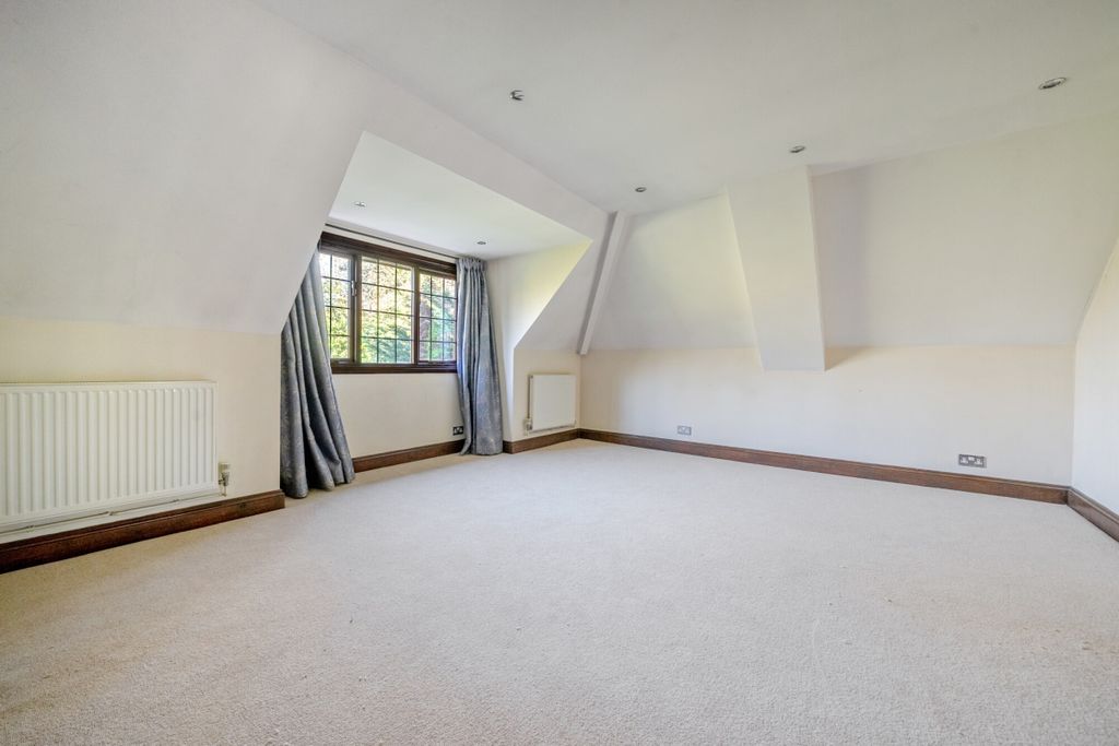 Additional image 10 of 4 bed detached house to rentWestwood Road, Windlesham GU20
