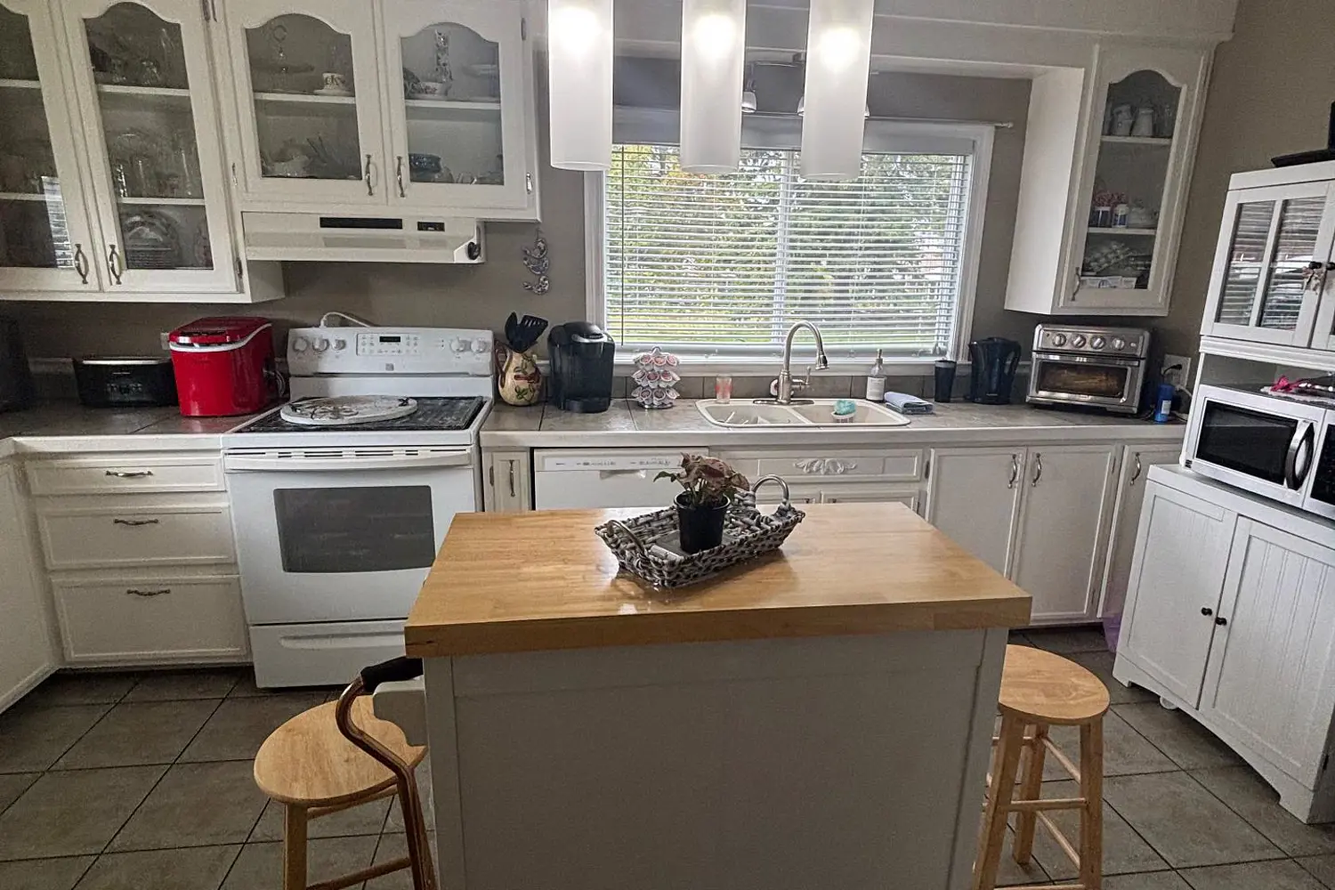 Additional image 5 of 411 Tenth Avenue