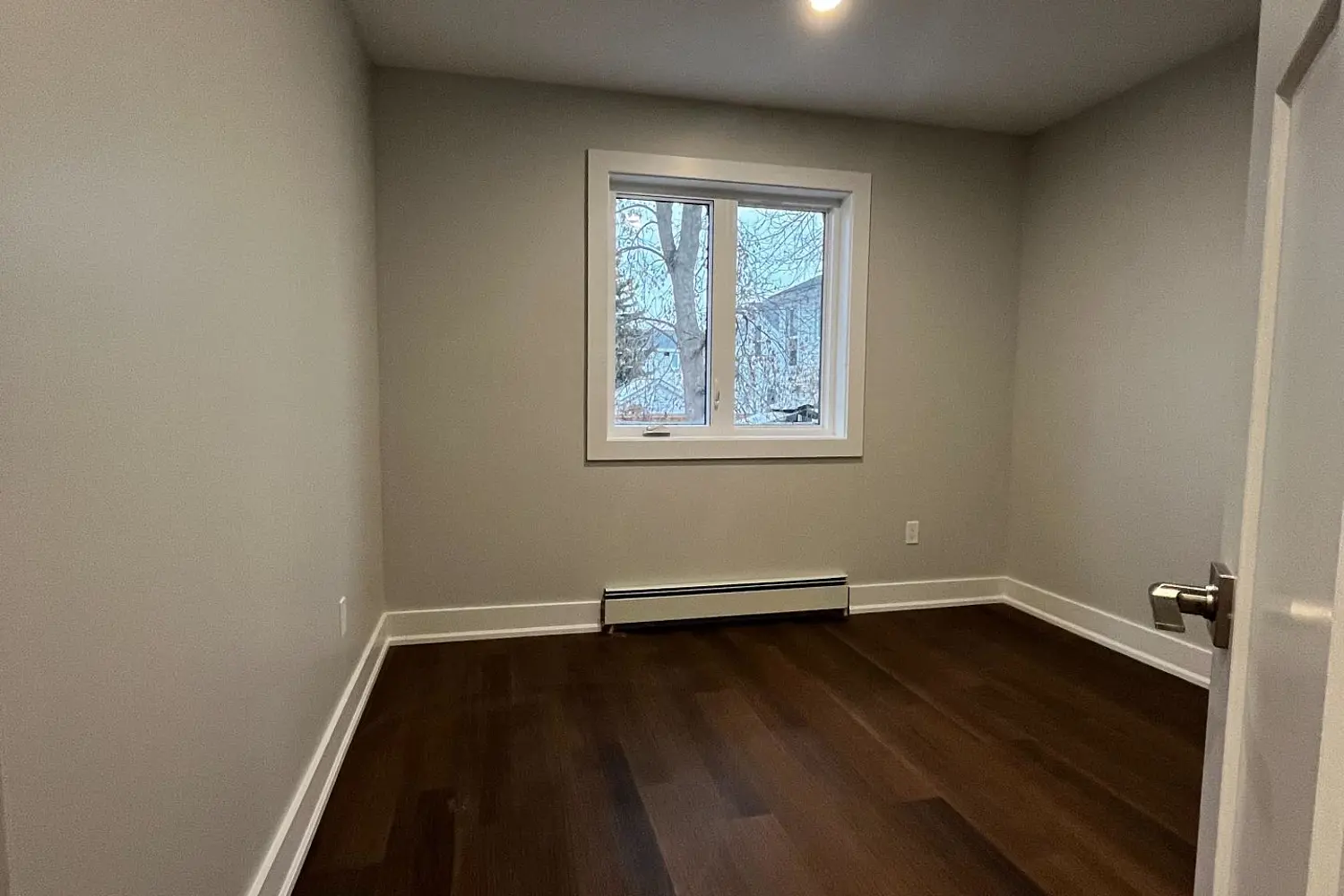 Additional image 5 of 642 West Street