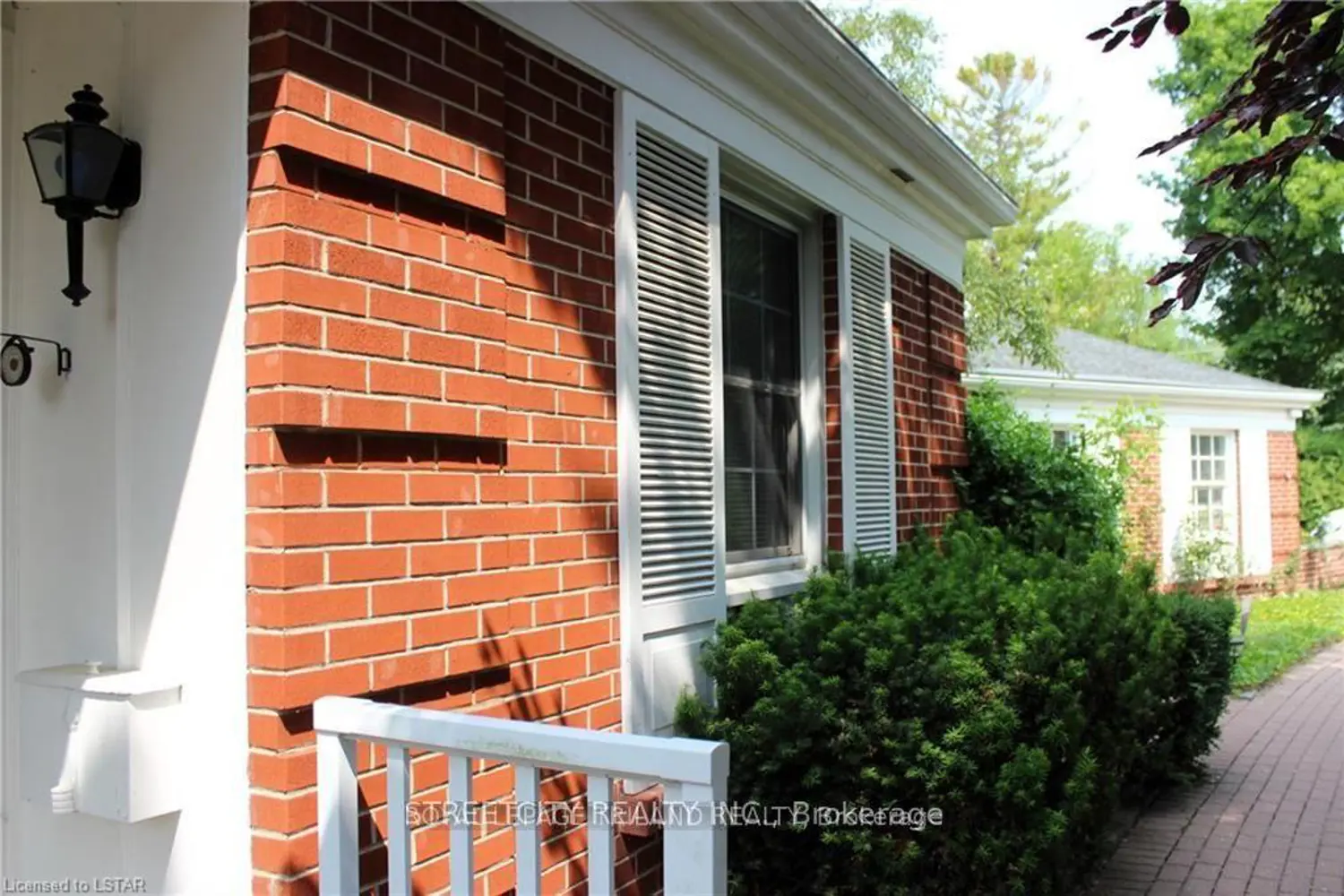 Additional image 15 of 1517 Gloucester Road