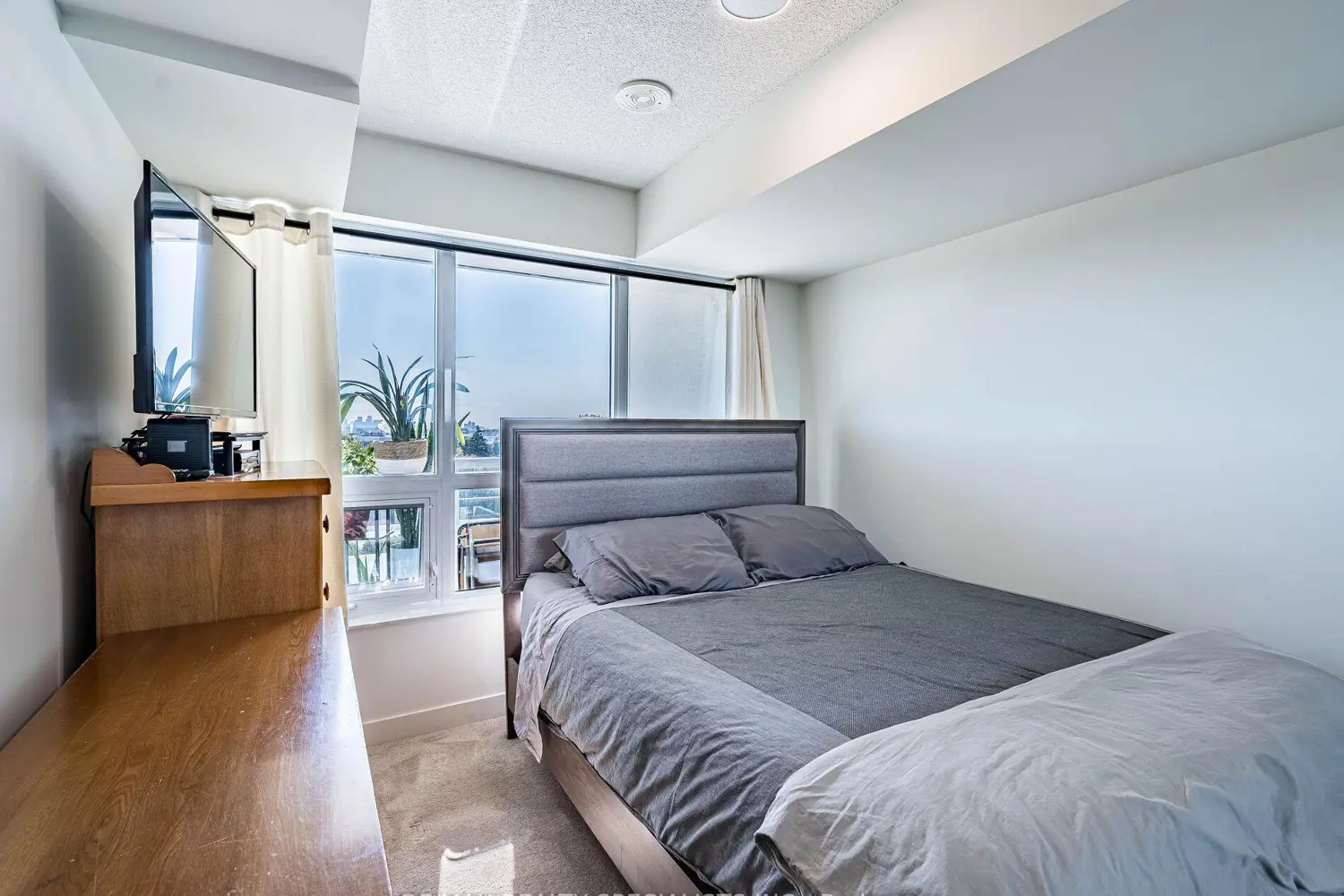 Additional image 10 of 10 Wilby Crescent 802