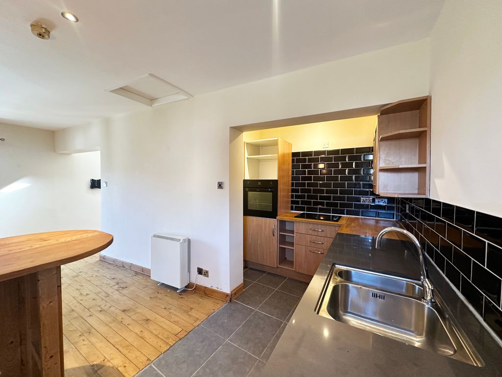 Additional image 3 of 2 bed maisonette to rentWhite Hart Yard, Market Place, Ulverston LA12