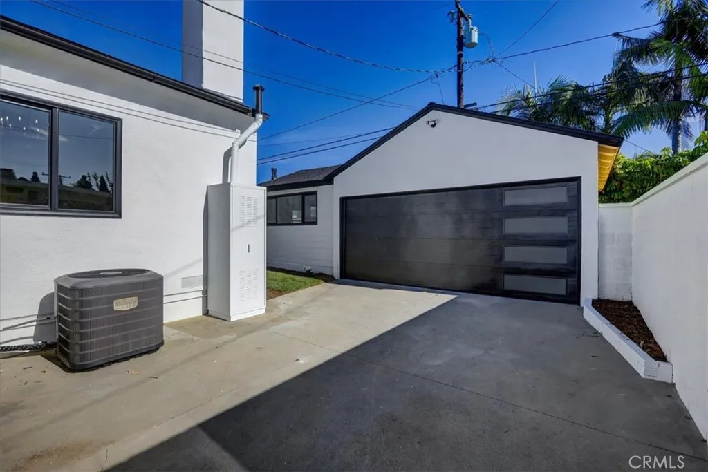 3738 Gondar Ave, Long Beach, CA 90808