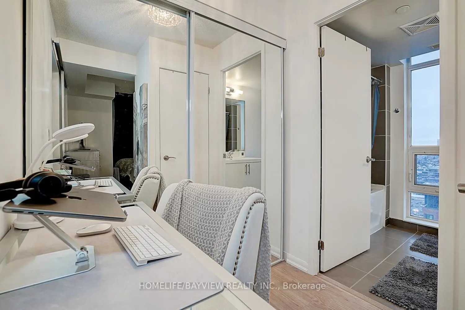 Additional image 10 of 830 Lawrence Avenue 2204