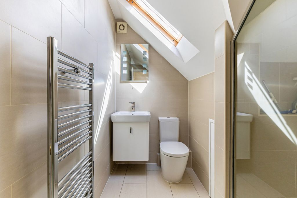 Additional image 23 of 5 bed semi-detached house to rentTrafford Road, Alderley Edge SK9
