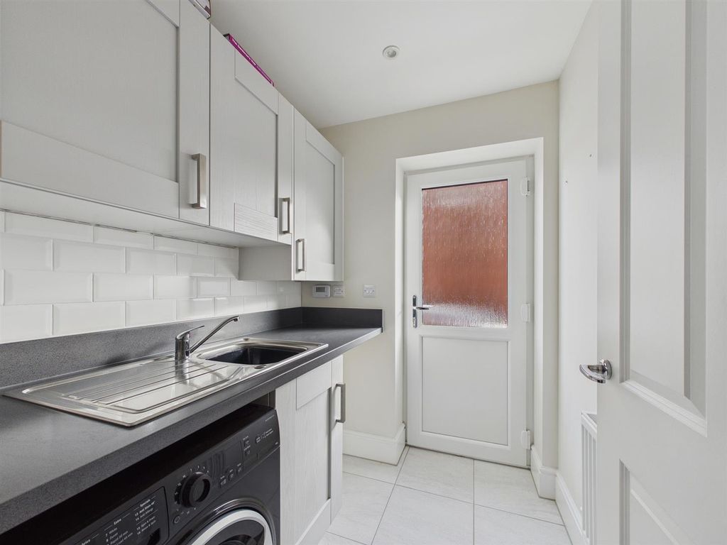 Additional image 13 of 4 bed detached house to rent4 Bay Tree Close, Upton-Upon-Severn, Worcester WR8