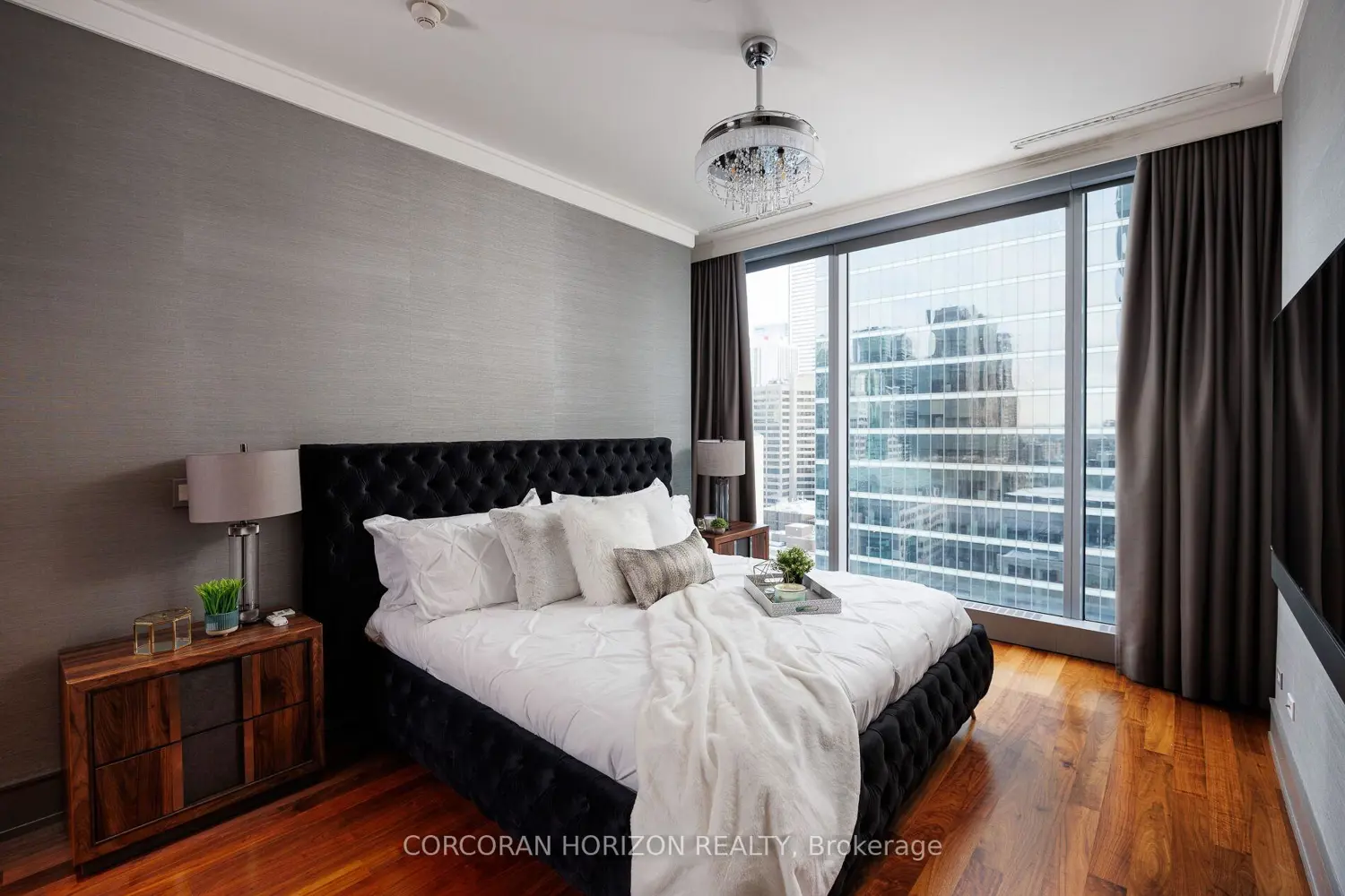 Additional image 13 of 183 Wellington Street 2403