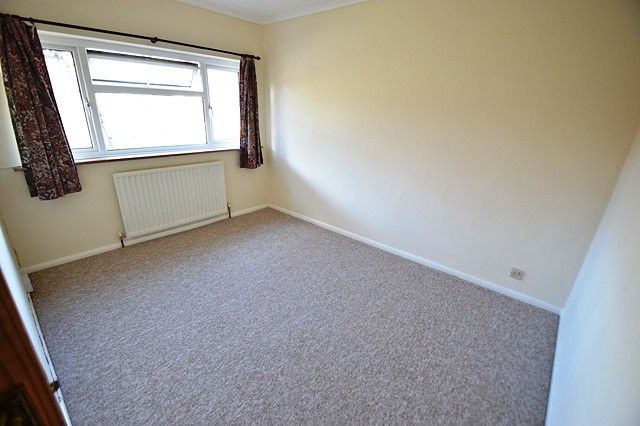 Additional image 7 of 3 bed detached house to rentQuarry Hill, Godalming GU7
