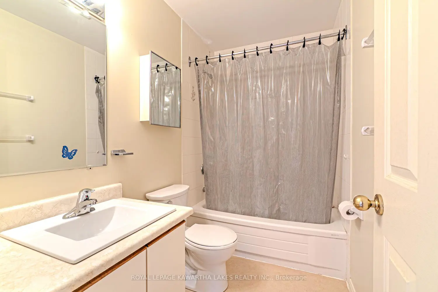 Additional image 16 of 2 Heritage Way 215