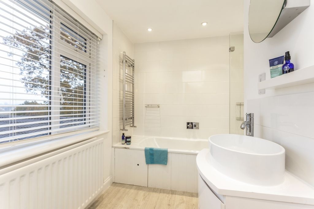 Additional image 19 of 4 bed semi-detached house to rentElley Green, Corsham SN13