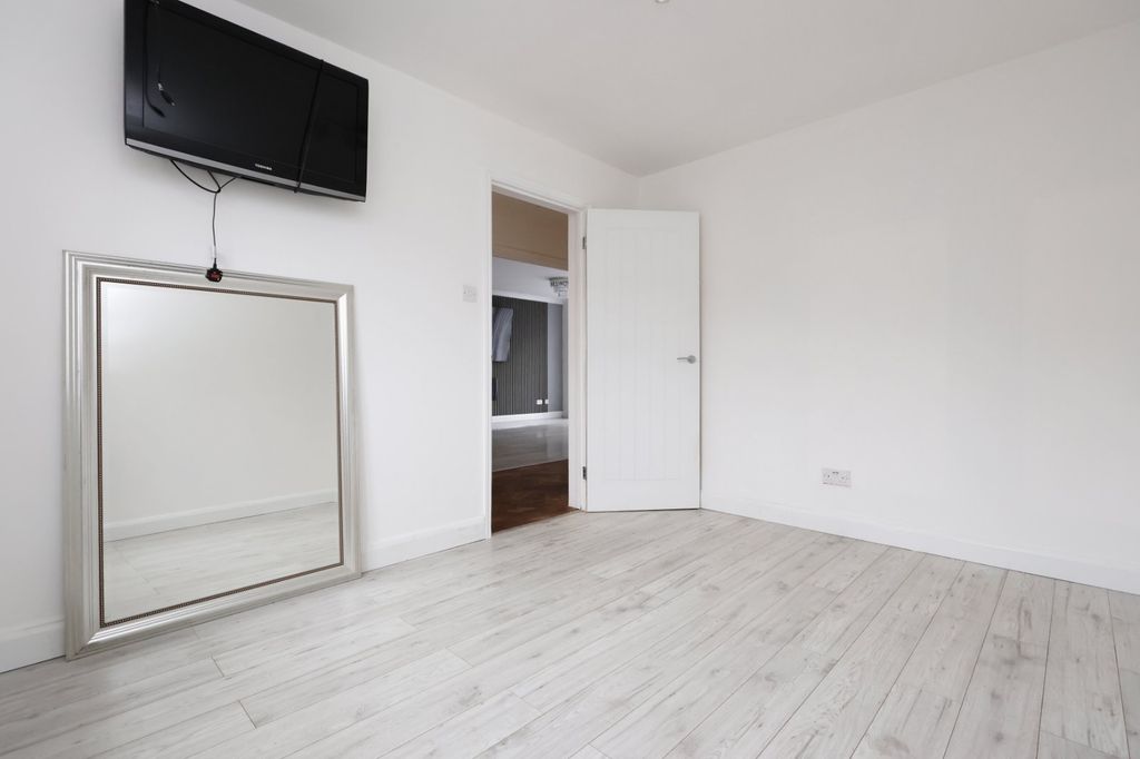 Additional image 13 of Property to rentClos Gwastir, Caerphilly CF83