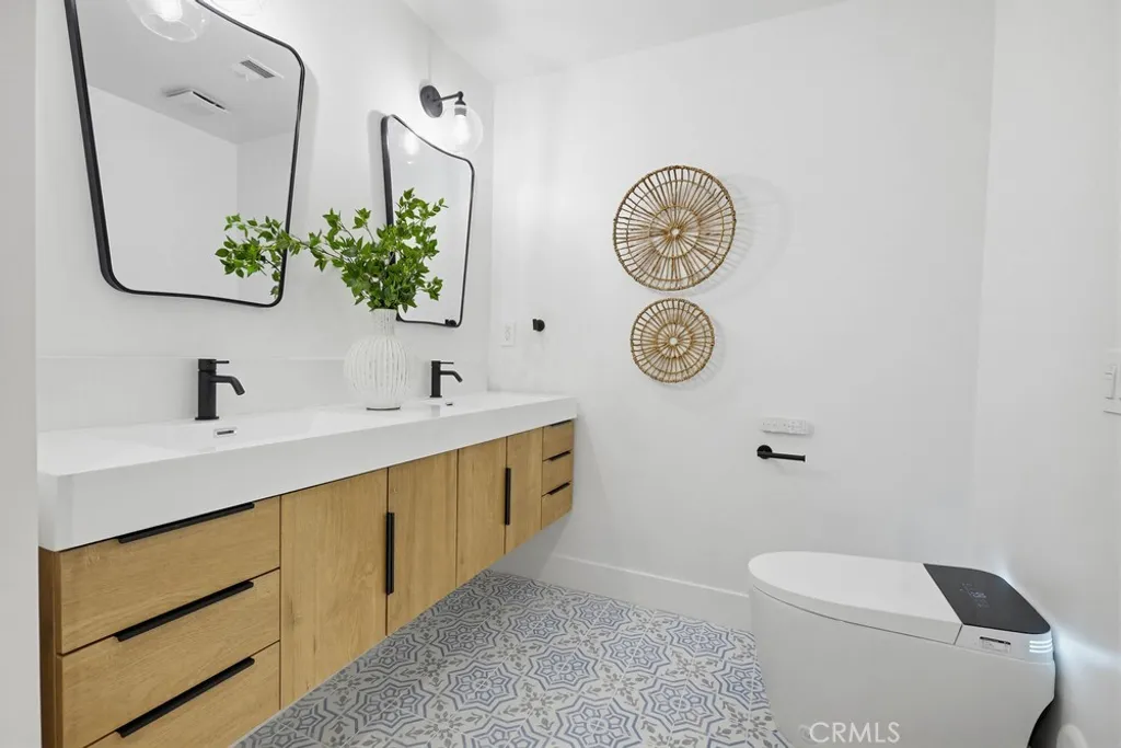 Additional image 16 of 410 W Crystal View Ave, Orange, CA 92865