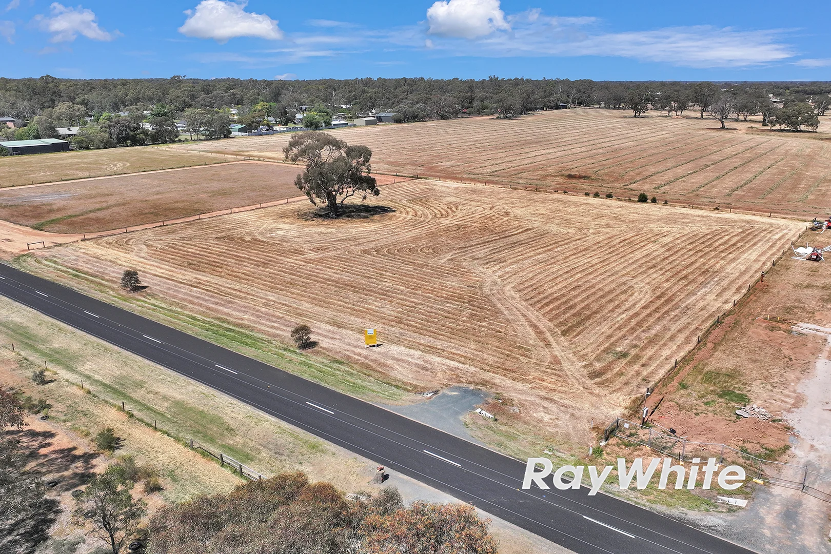 Additional image 5 of 134 Latham Road, Echuca VIC 3564