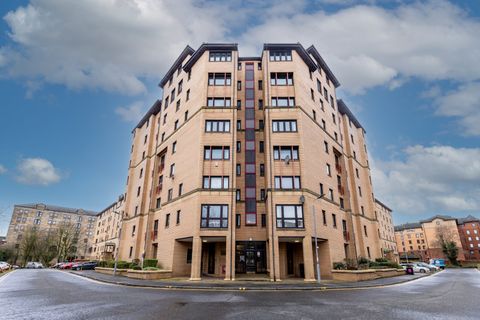 Parsonage Square, Glasgow G4
