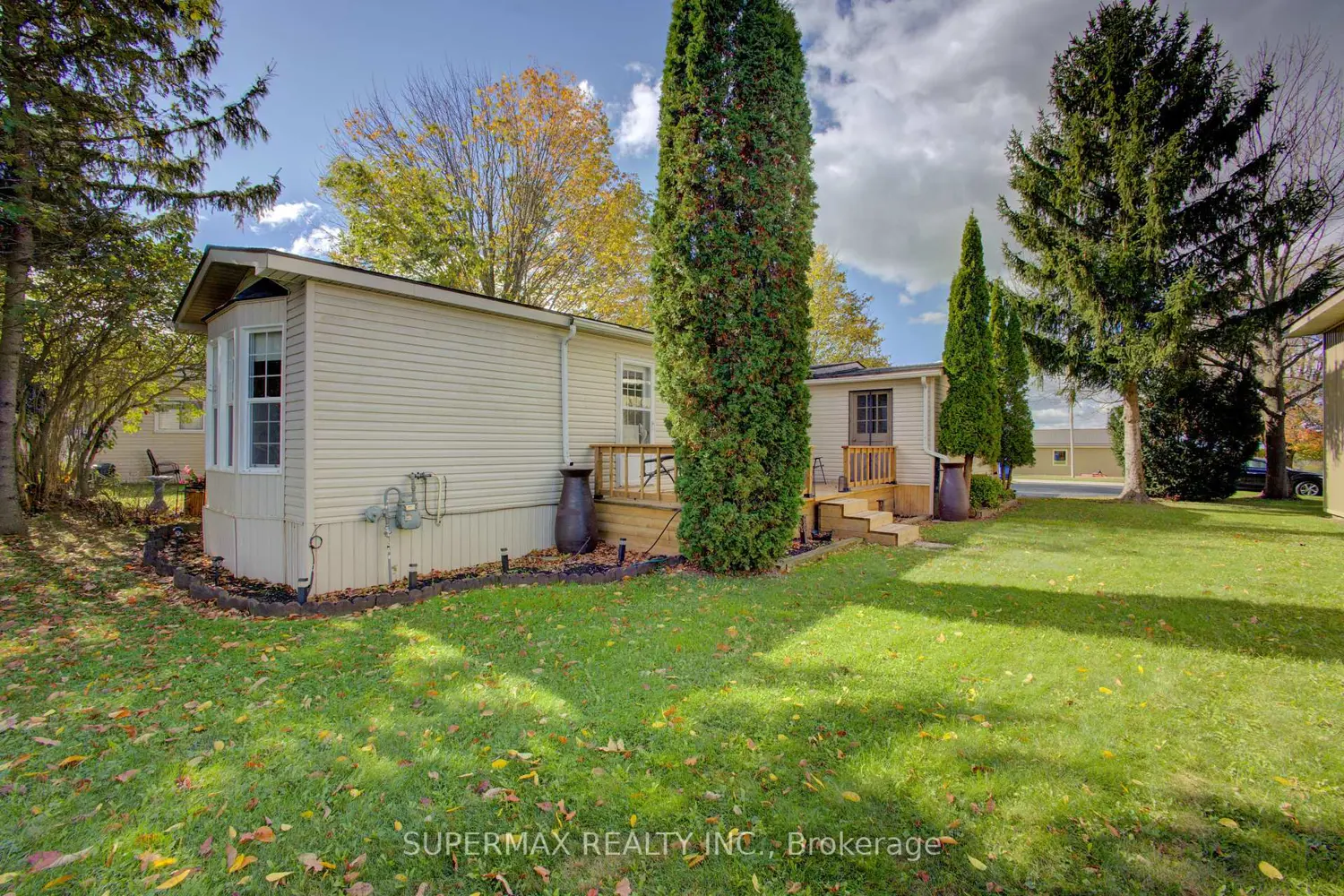 Additional image 19 of 302694 Douglas Street 50