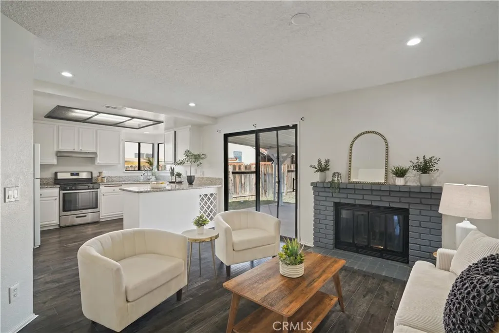 Additional image 27 of 37702 50th Street E, Palmdale, CA 93552