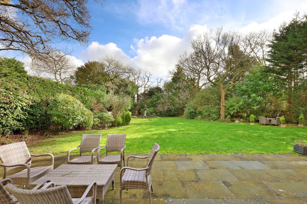 Additional image 25 of 8 bed detached house to rentDukes Kiln Drive, Gerrards Cross, Buckinghamshire SL9