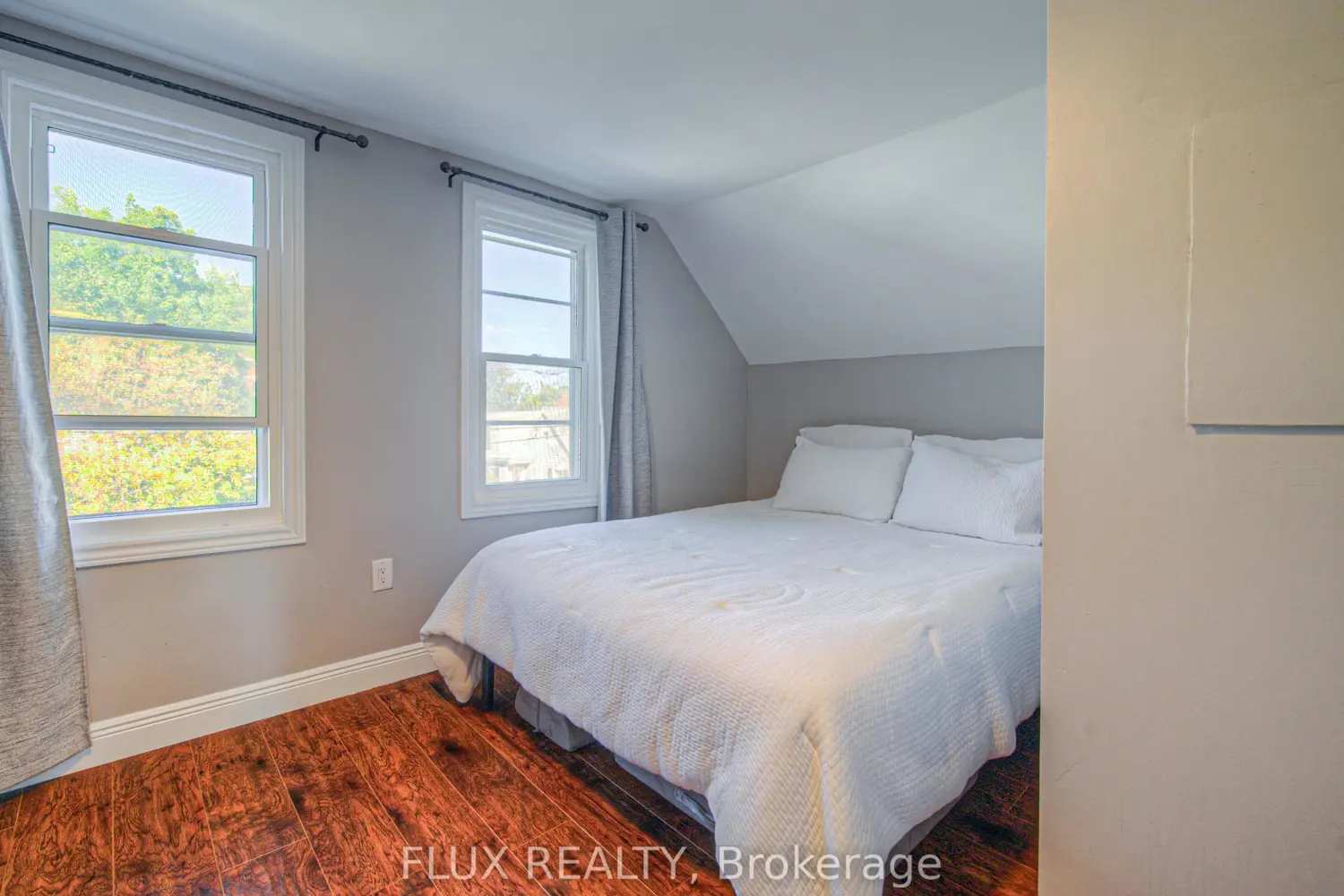 Additional image 10 of 12 Jones Street