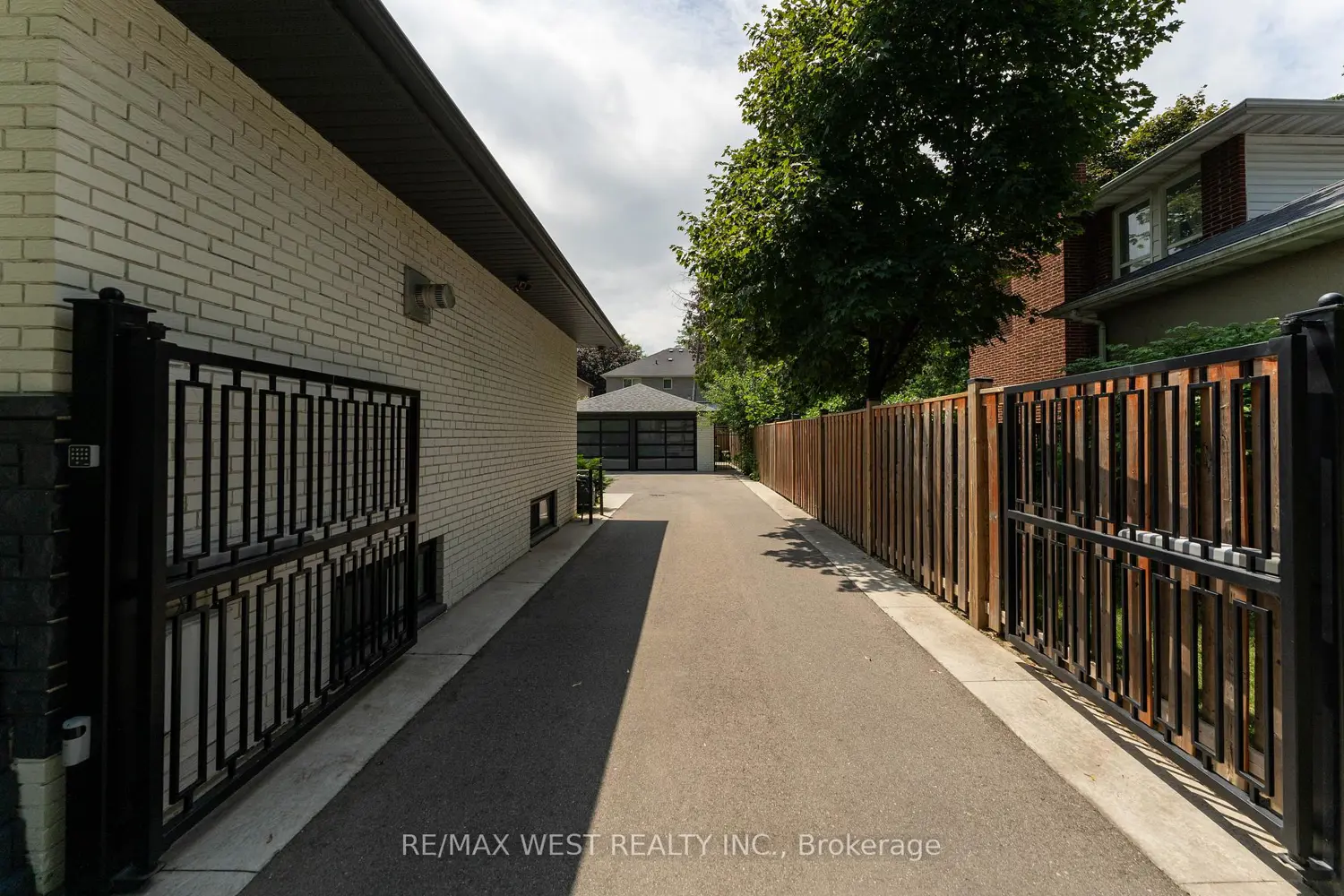 Additional image 16 of 92 Warwood Road
