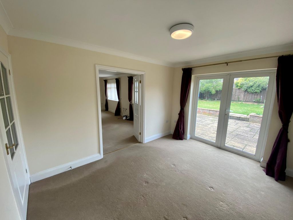 Additional image 6 of 4 bed detached bungalow to rentBroom Road, Lakenheath, Brandon IP27