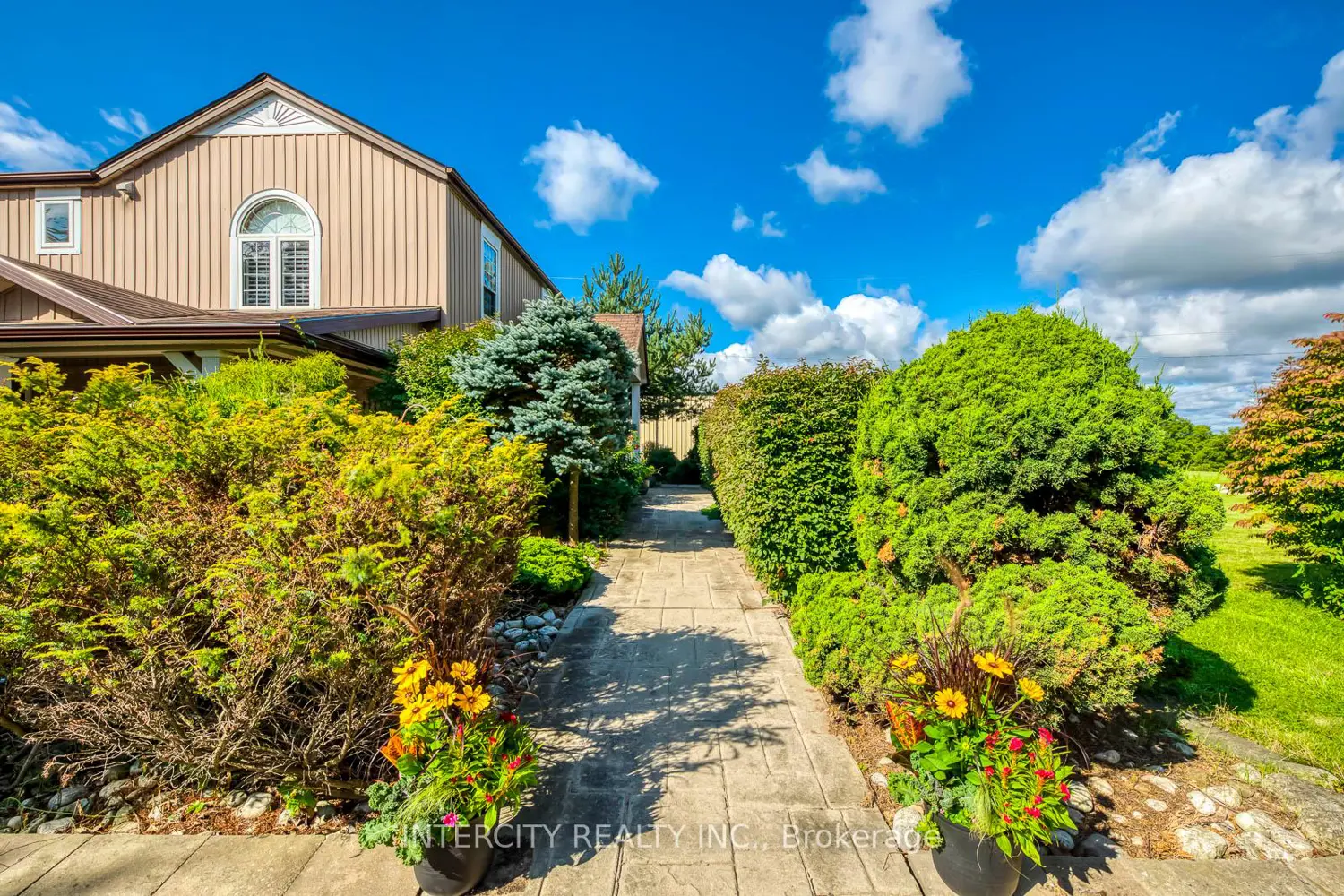 Additional image 4 of 2764 Governors Road