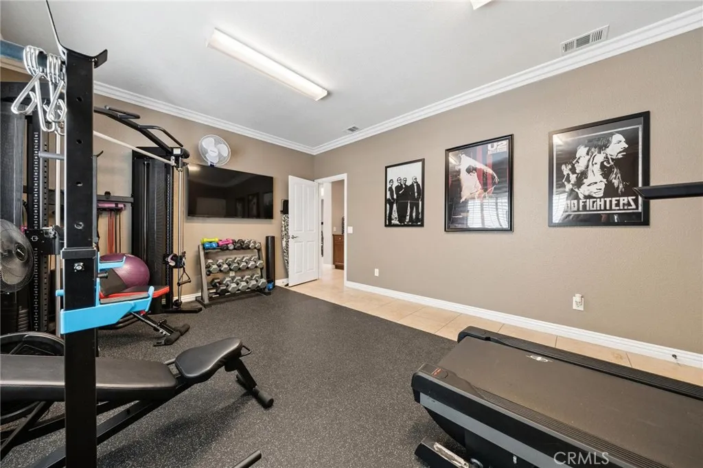 Additional image 40 of 16948 White Pine Way, Canyon Country, CA 91387