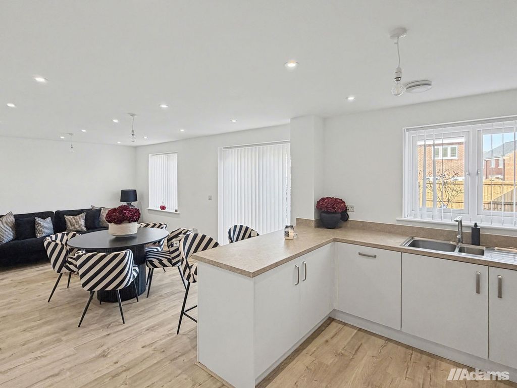 Additional image 9 of 4 bed detached house to rentHughes Close, Farnworth, Widnes WA8
