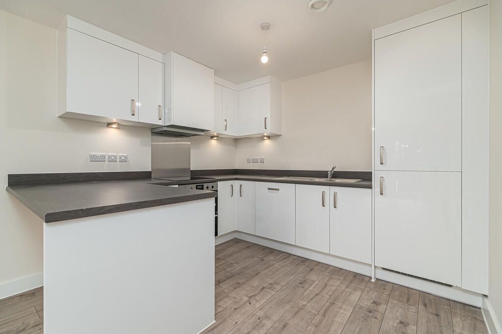 Additional image 4 of 2 bed flat to rentStation Road, Corby NN17