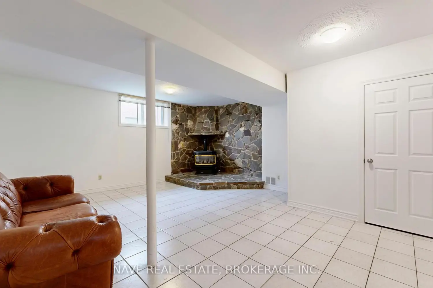 Additional image 10 of 9747 Bathurst Street