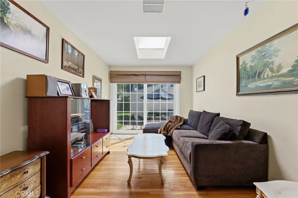 Additional image 45 of 6524 Forbes Ave, Lake Balboa, CA 91406