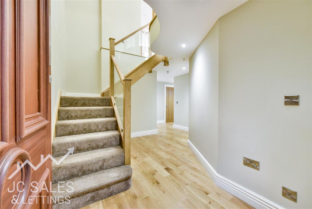 Additional image 9 of 2 bed flat to rentRiber Road, Riber, Matlock DE4