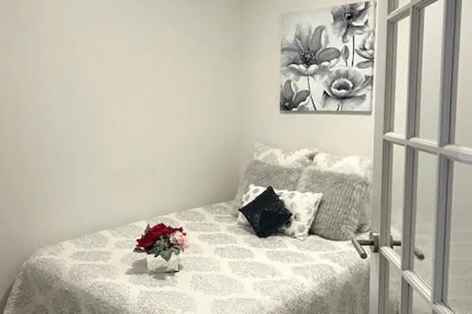 Additional image 2 of 400 Adelaide Street 1015