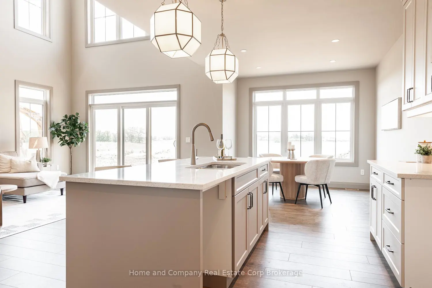 Additional image 6 of 46 Trail Side Drive