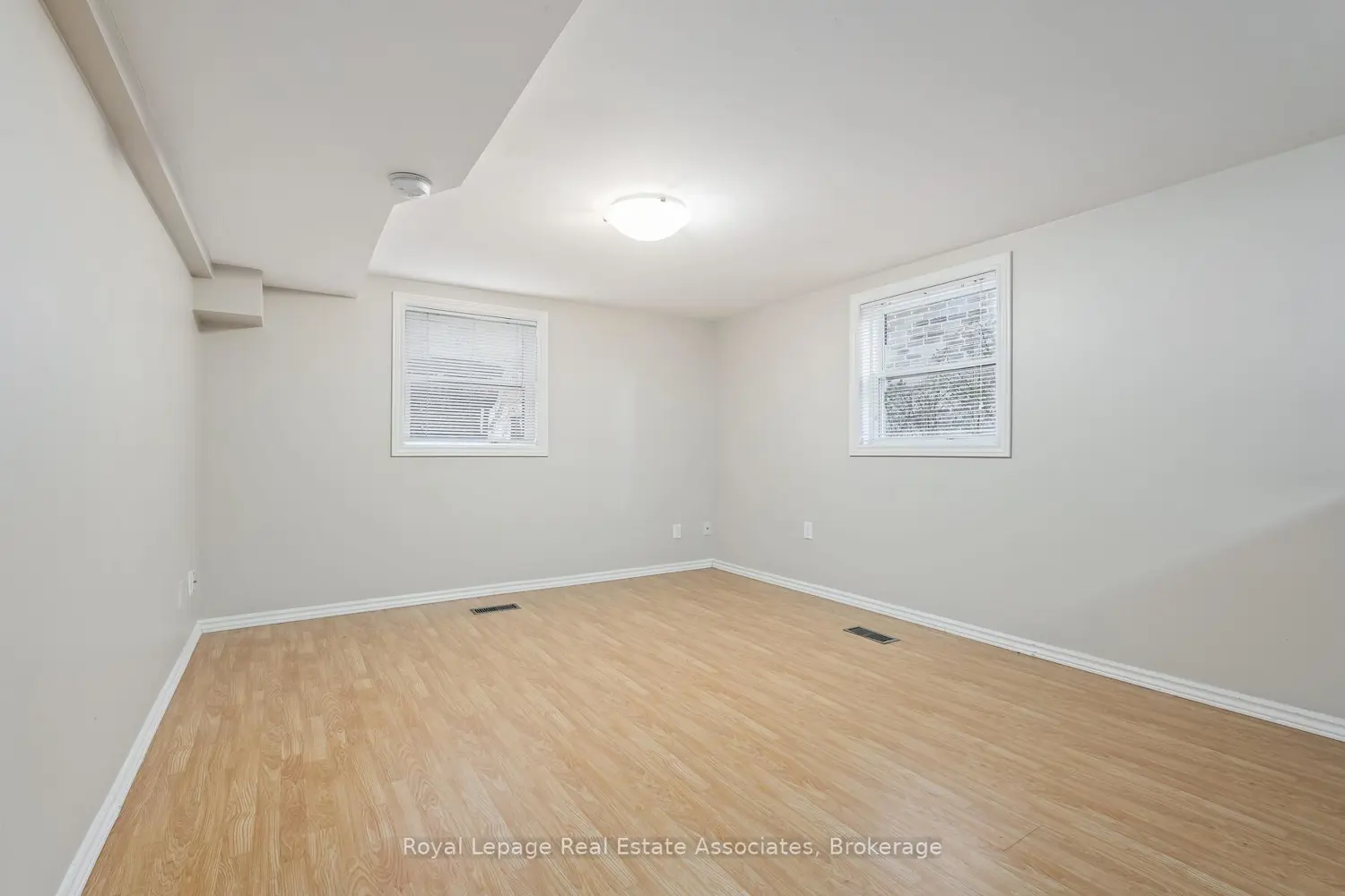 Additional image 19 of 17 Academy Road